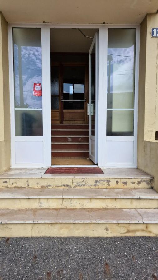 Studio 2 Pers Aux Inspirations 60S Chalon-sur-Saone Exterior photo